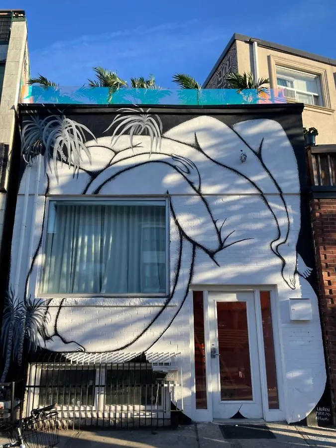 Albergue A Pousada Ode Toronto