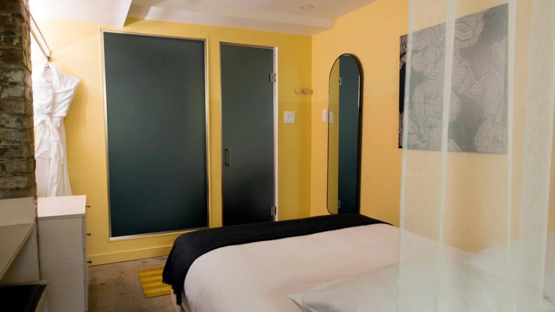 A Pousada Ode Toronto 0*,  Canadá